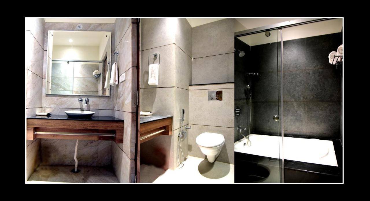 Hotel Crystal Grand Haldwani Bagian luar foto