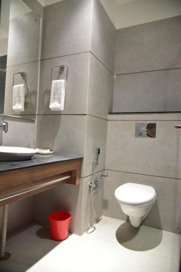Hotel Crystal Grand Haldwani Bagian luar foto