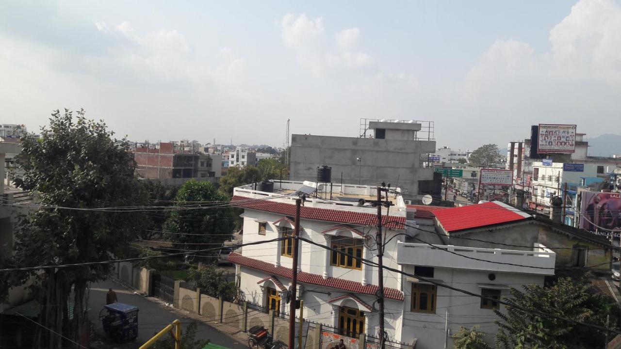 Hotel Crystal Grand Haldwani Bagian luar foto